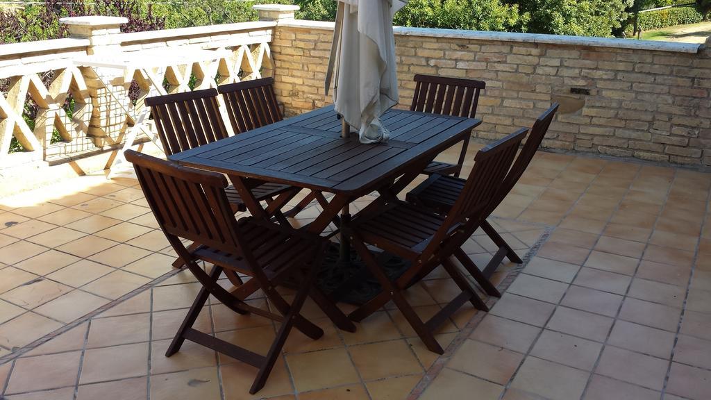 Agriturismo Col Morino Bed & Breakfast Pineto Dış mekan fotoğraf