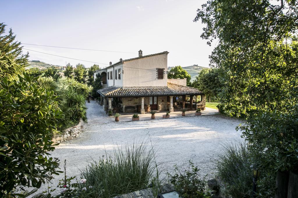 Agriturismo Col Morino Bed & Breakfast Pineto Dış mekan fotoğraf
