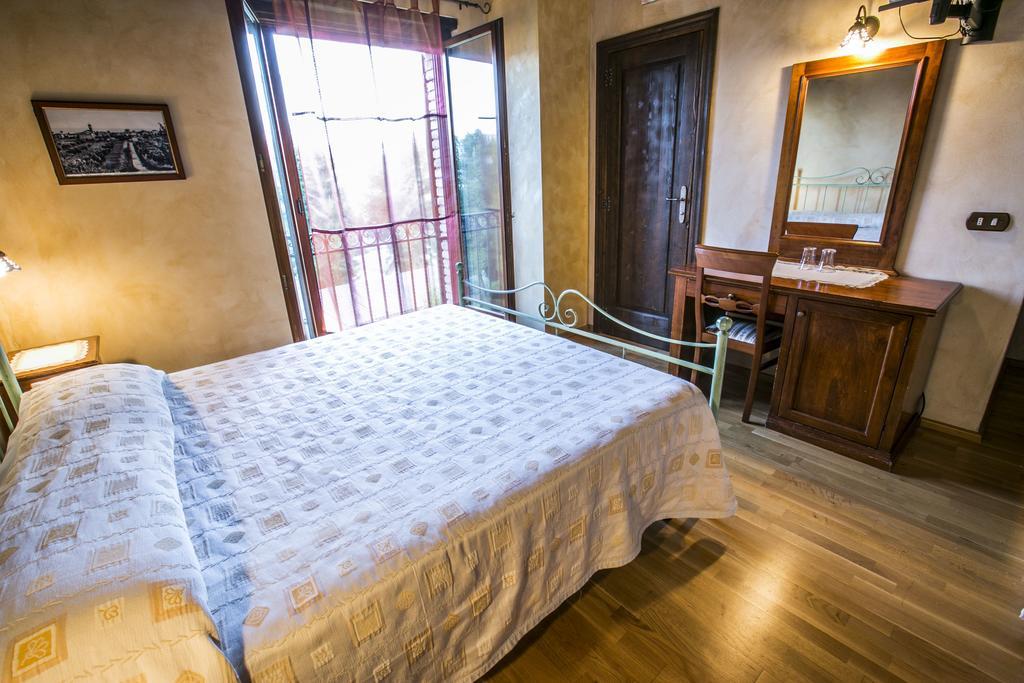 Agriturismo Col Morino Bed & Breakfast Pineto Oda fotoğraf